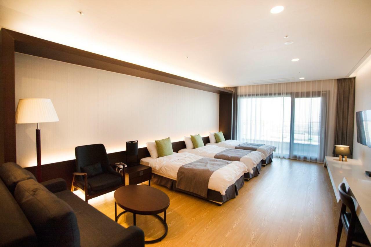 סאוגוויפו The Qube Resort Jeju מראה חיצוני תמונה